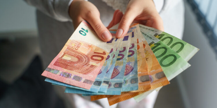 72% van de ouders wil dat de winst weer terug de kinderopvang in gaat.